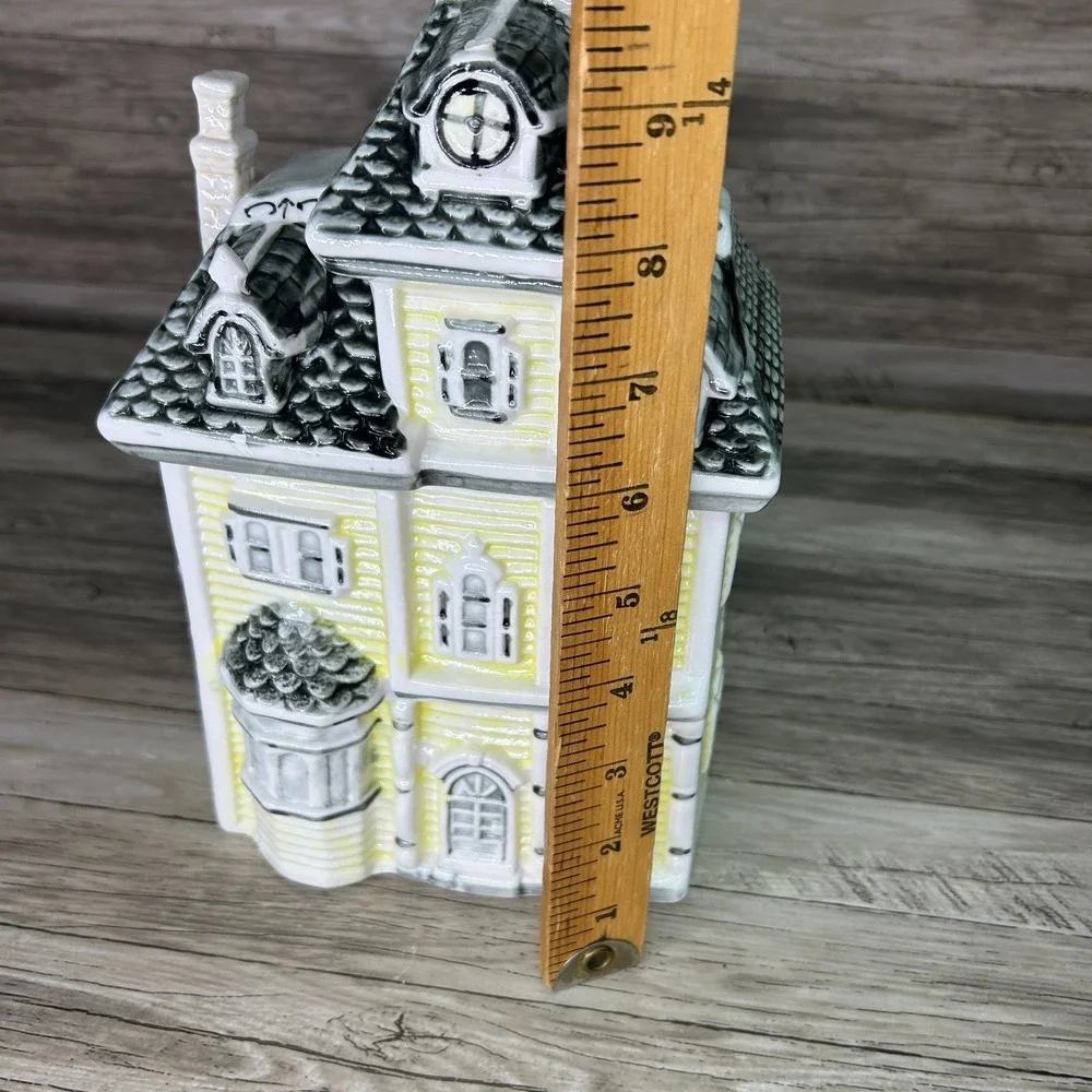 Vintage‎ Victorian House Cookie Jar Yellow Gray Roof Ceramic